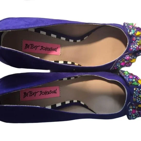 BETSEY JOHNSON AXLE Embellished Faux Suede Purple Kitten-Heel Rhinestones 8 - Picture 4 of 5